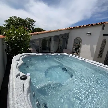 شقة Le Rooftop Tropezien *