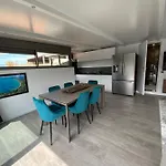 Le Rooftop Tropezien Apartment